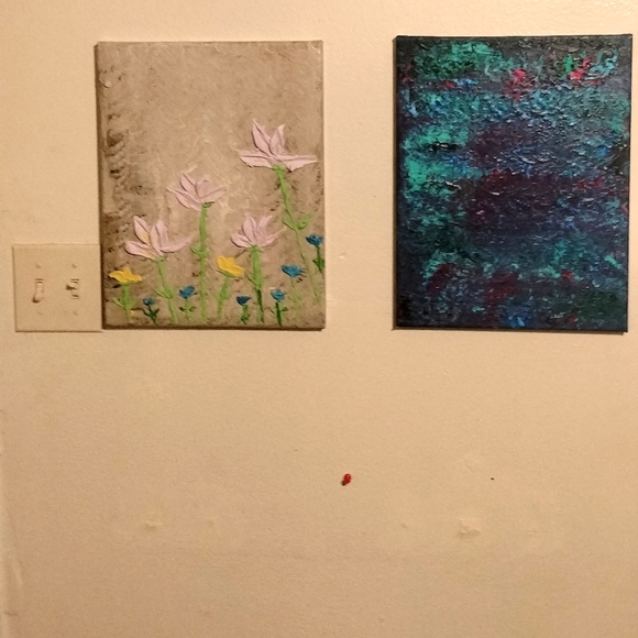 Painting's - Picture 1 of 1